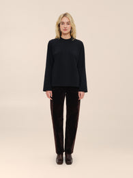 Лонгслів із переробленої бавовни в чорному кольорі