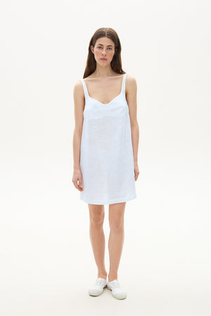 Лляна коротка сукня з бра біла