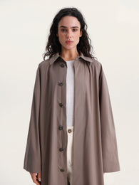 Легкий плащ у кольорі Taupe