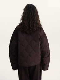 Лайнер у кольорі стиглого інжиру