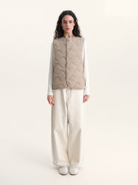 Жилет пісочний '26