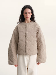 Лайнер в пісочному кольорі